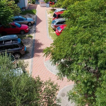 One Bedroom Daire Srima