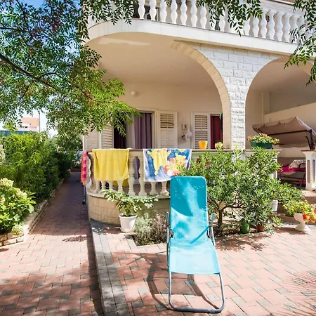 One Bedroom Daire Srima